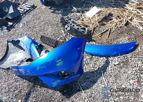 2015 Nissan Versa Note Sr from USA, damaged, VIN 3N1CE2CP2FL355396